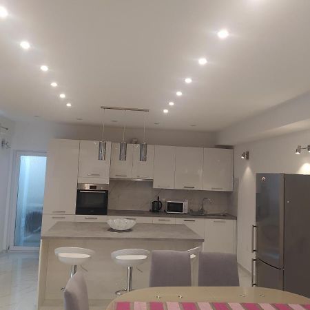 Apartmani Trubi 3 فوديس المظهر الخارجي الصورة