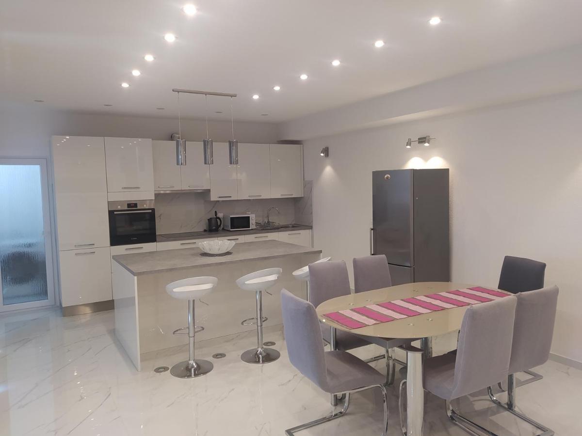 Apartmani Trubi 3 فوديس المظهر الخارجي الصورة
