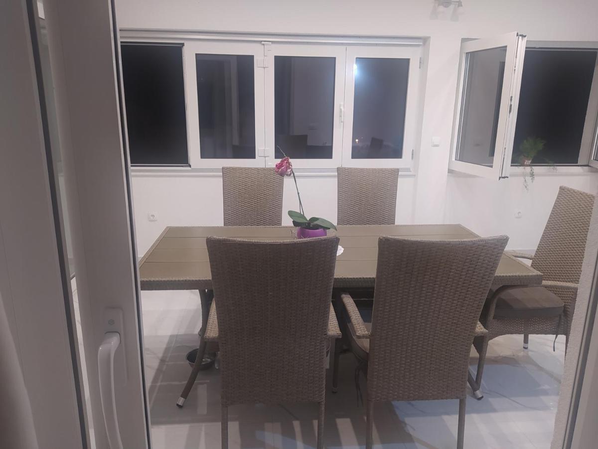 Apartmani Trubi 3 فوديس المظهر الخارجي الصورة