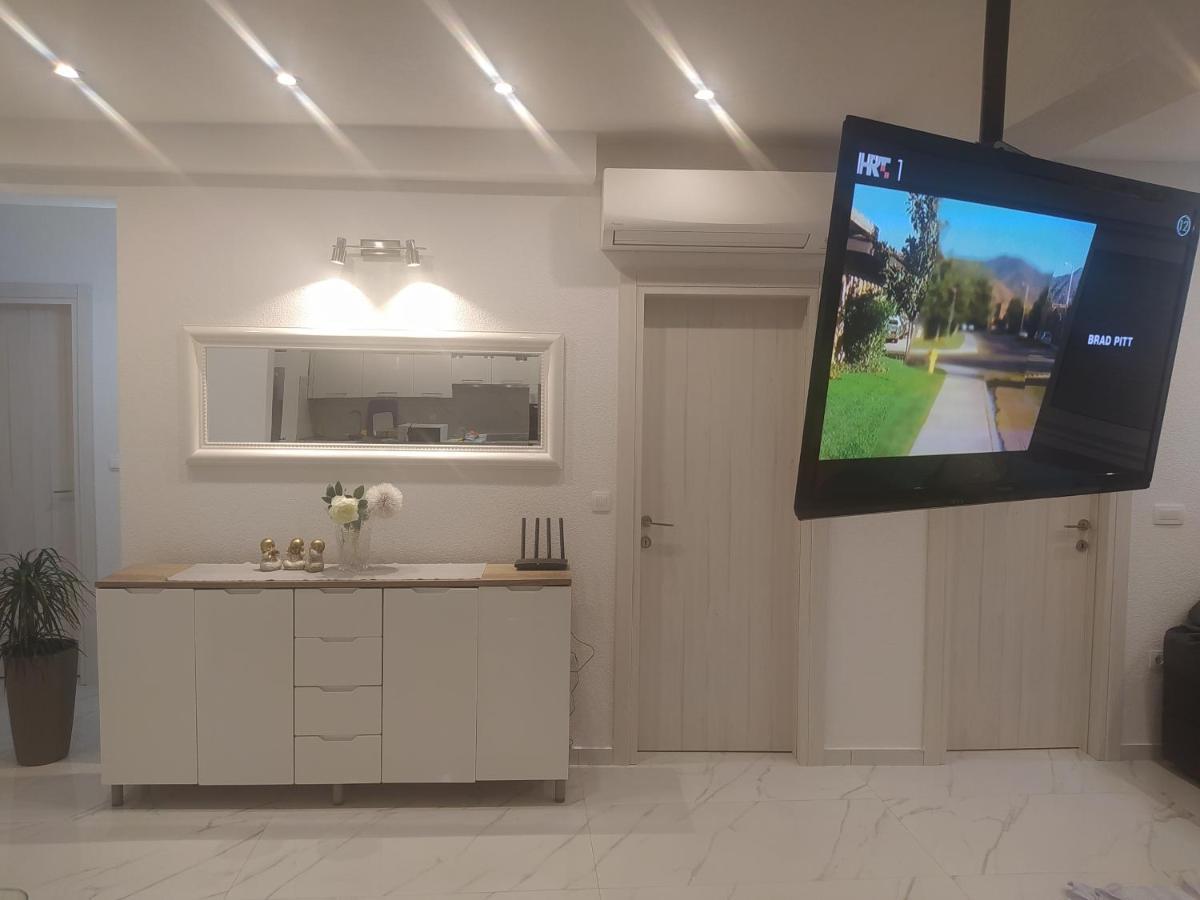 Apartmani Trubi 3 فوديس المظهر الخارجي الصورة